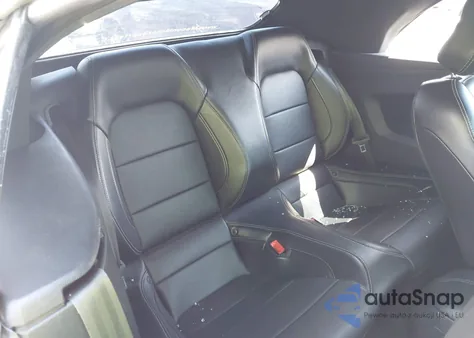 2018 Ford Mustang Ecoboost Premium z USA, uszkodzony, nr VIN 1FATP8UH5J5139168